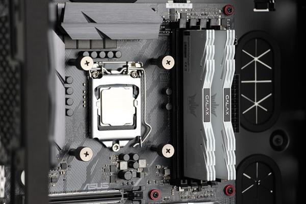 内存买单条16G还是8Gx2?秒懂双通道内存的好处