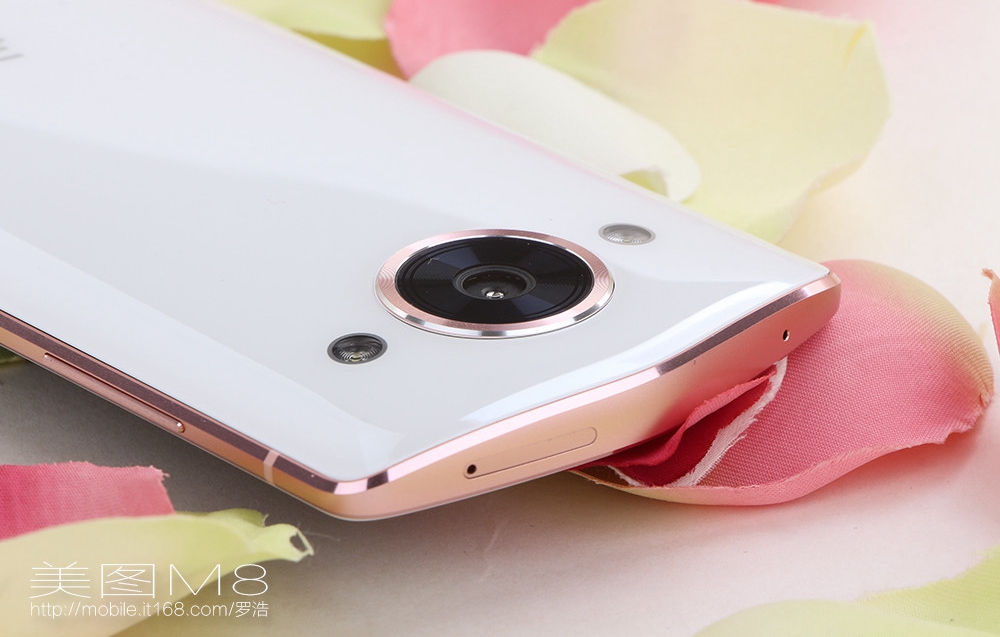 人工智能自拍 美图M8月光白开箱图赏(14/19)