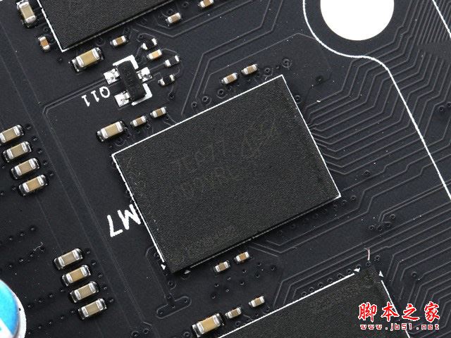 iGame GTX 1080怎么样?带屏幕的iGame GTX 1080评测+拆解图