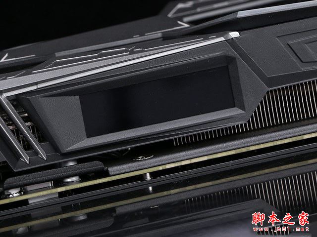 iGame GTX 1080怎么样?带屏幕的iGame GTX 1080评测+拆解图