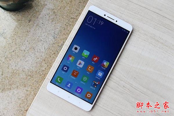 小米Max2和Max哪个值得买？小米Max2和Max全面区别对比评测图解