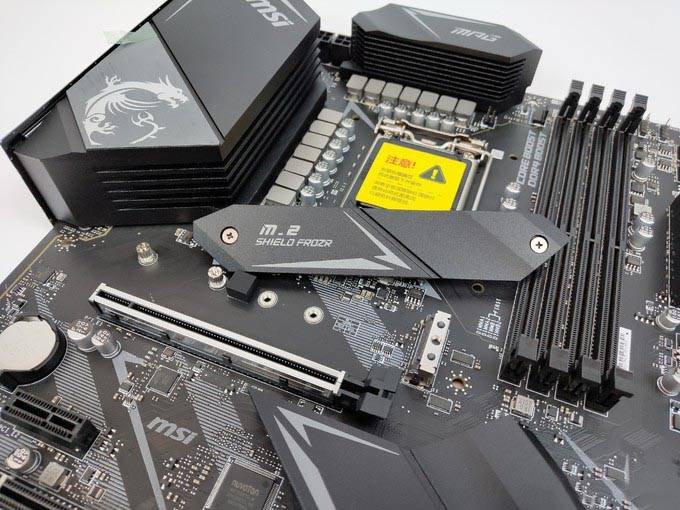 万元级生产力主机分享:i7 10700K+微星MPG Z490 GAMING EDGE刀锋版