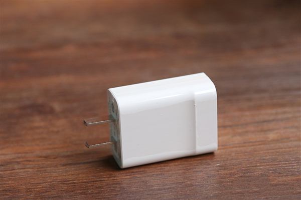 华为nova2和华为mate9哪个好？华为nova2和华为mate9区别对比详细评测