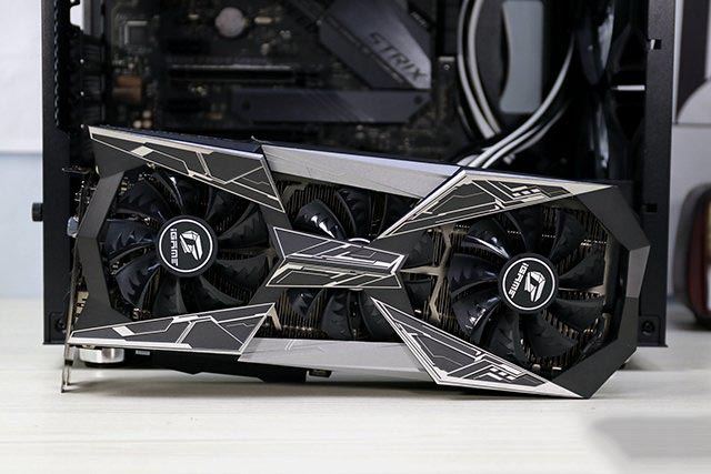 618抄底攒机好时节,i7 9700K+RTX2060S先马易大师机箱装机作业!