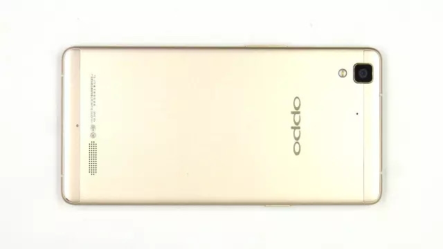 OPPO R7真机拆解：难度大/做工细/用料足