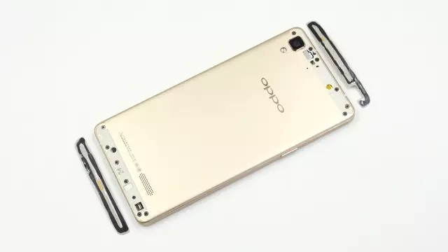 OPPO R7真机拆解：难度大/做工细/用料足