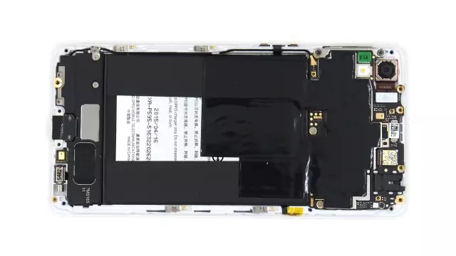 OPPO R7真机拆解：难度大/做工细/用料足