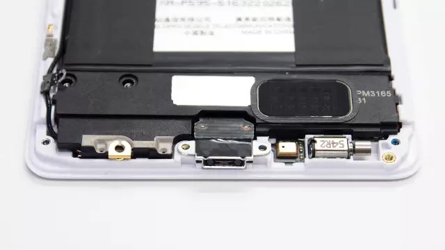 OPPO R7真机拆解：难度大/做工细/用料足