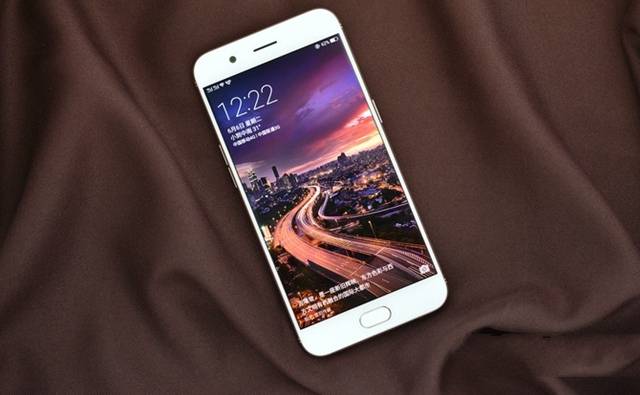 OPPO R11和vivo x9买哪个好？OPPO R11和vivo x9区别点对比评测