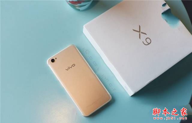 OPPO R11和vivo x9买哪个好？OPPO R11和vivo x9区别点对比评测