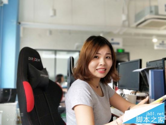 OPPOR11和华为Nova2 plus哪个值得买?HUAWEI nova2 Plus全面对比OPPO R11