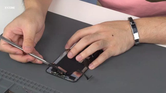 iPhone XS Max内部做工怎么样?苹果XS MAX拆解图解评测