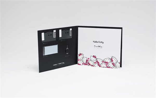 萌动少女心 美图M4 HelloKitty特别版图赏