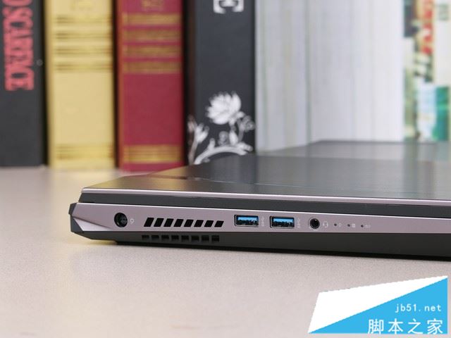 雷神Dino X6值得买吗?雷神Dino X6新品游戏本全面详细评测图解