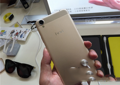 酷派小i手机配置怎么样 酷派小i手机配置参数3