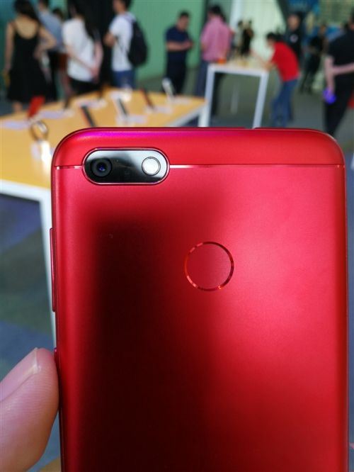 华为畅享7哪个颜色最好看?华为畅享7真机五色对比图赏