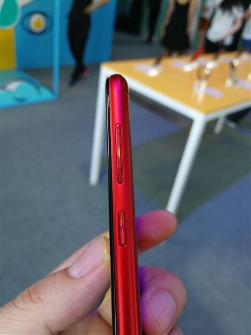 华为畅享7哪个颜色最好看?华为畅享7真机五色对比图赏