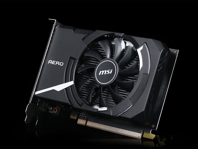 烤机只有43℃ 微星GT 1030 Aero ITX评测