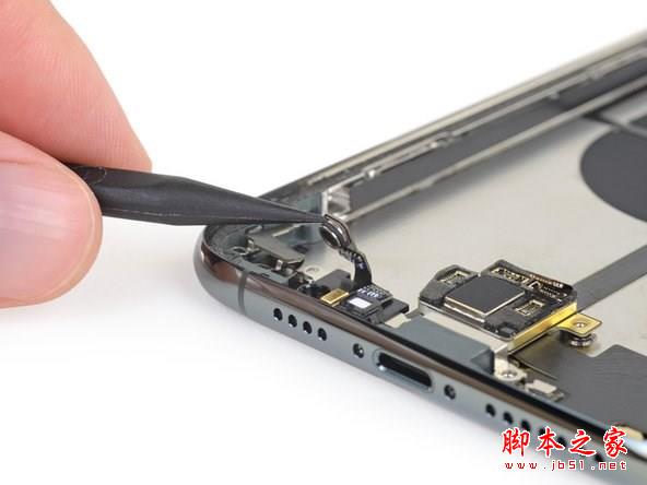 iFixit正式拆解苹果iPhone 11 Pro Max