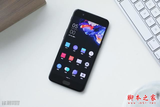 荣耀9和一加5买哪个好？一加手机5与华为荣耀9性能/外观/系统/拍照区别对比评测