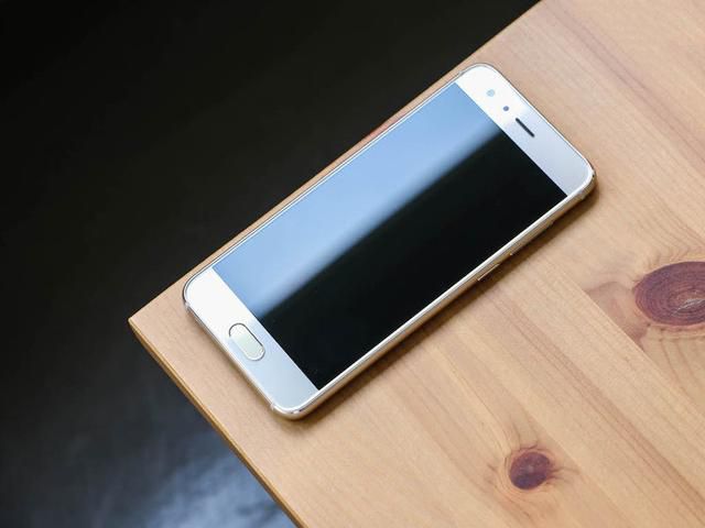 荣耀9和一加5买哪个好？一加手机5与华为荣耀9性能/外观/系统/拍照区别对比评测