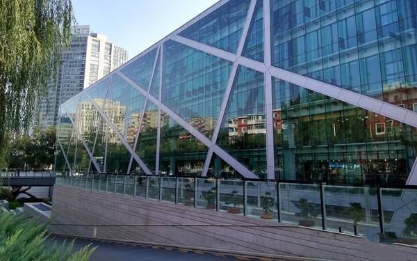 夏普S2/三星S8/小米MIX买哪个好?三款手机全方位区别对比