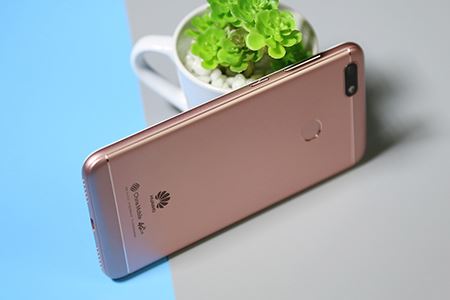 华为畅享7粉色好看吗？华为畅享7粉色真机图赏