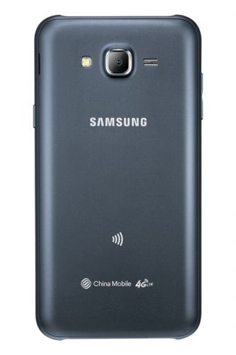 三星Galaxy J7/J5中国首发：首次前置闪光灯