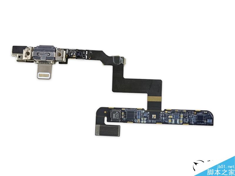 iPhone 6S充电保护壳拆解:乔布斯死不瞑目!