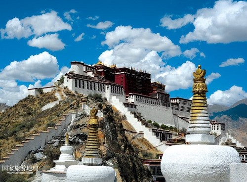 丧心病狂 努比亚或于布达拉宫发布新机 