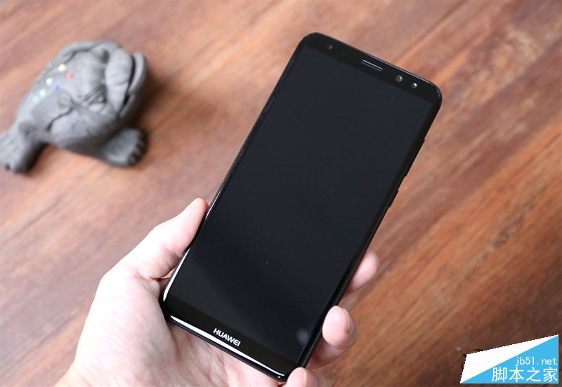 HUAWEI 麦芒6首发评测：华为第一款全面屏+4镜头手机