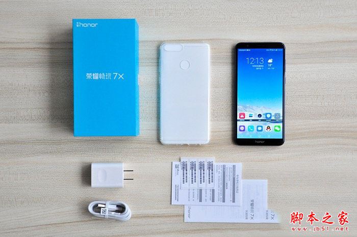 畅享7和荣耀8哪个值得买？华为畅享7和荣耀8区别对比详细评测