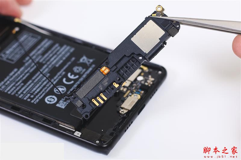 全面拆解全面屏 小米MIX2详尽拆解报告