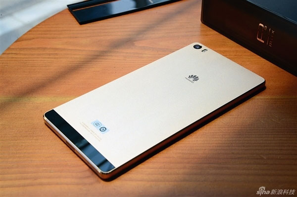 定位高端！华为大屏前P8 Max售价公布：狠