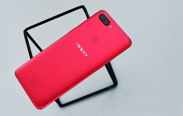 OPPO R11s和vivo X20哪个值得买？vivo X20和OPPO R11s配置外观拍照续航区别对比