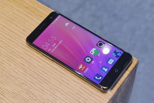 中兴A2S和魅蓝6那个值得买？魅蓝6和中兴A2S全面区别深度对比评测