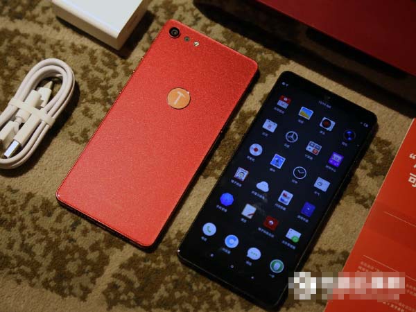 坚果Pro2和小米Note3哪个好看？ID设计外观对比