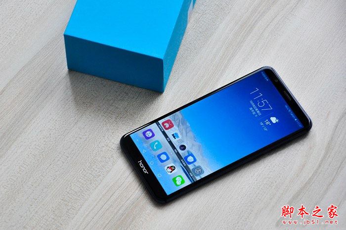 坚果pro2和荣耀畅玩7X哪个值得买？荣耀7X和坚果pro2全面区别对比评测