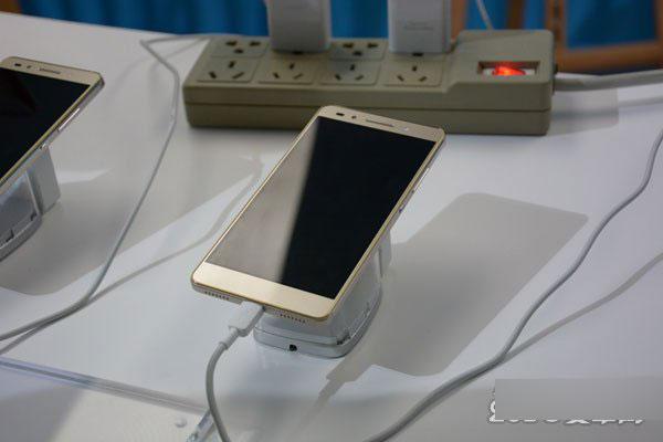 荣耀7发布会现场图赏