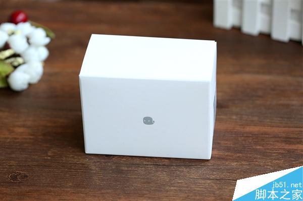 小米多口USB电源适配器图赏:65W/可充笔记本