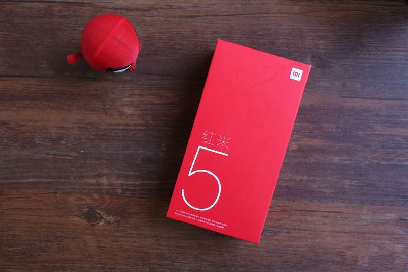 全面屏！红米5首发评测：史上性价比最高的小米手机