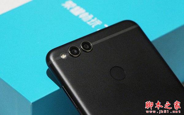 360手机N6与荣耀畅玩7X