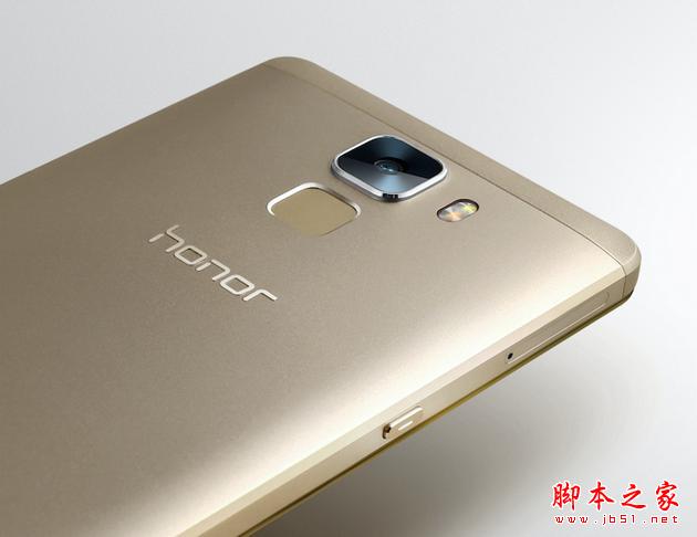 荣耀7惊艳登场 荣耀6依然火爆