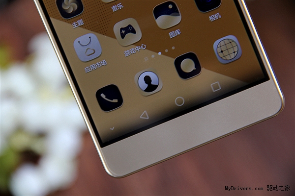 华为Mate 7附体！1999元荣耀7开箱图赏