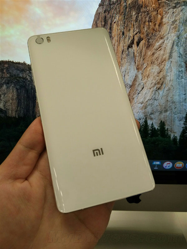 小米Note全网通版悄然变样:更简洁