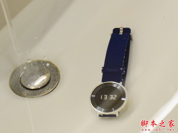 荣耀手表S1有几种颜色?荣耀S1手表蔚海蓝/深空灰/活力橙哪个颜色好看?