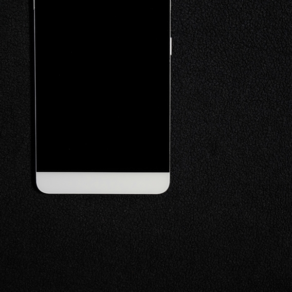 这才是旗舰该有的样儿：2999元乐Max美图赏