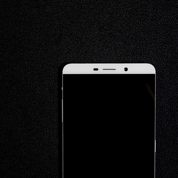 这才是旗舰该有的样儿：2999元乐Max美图赏