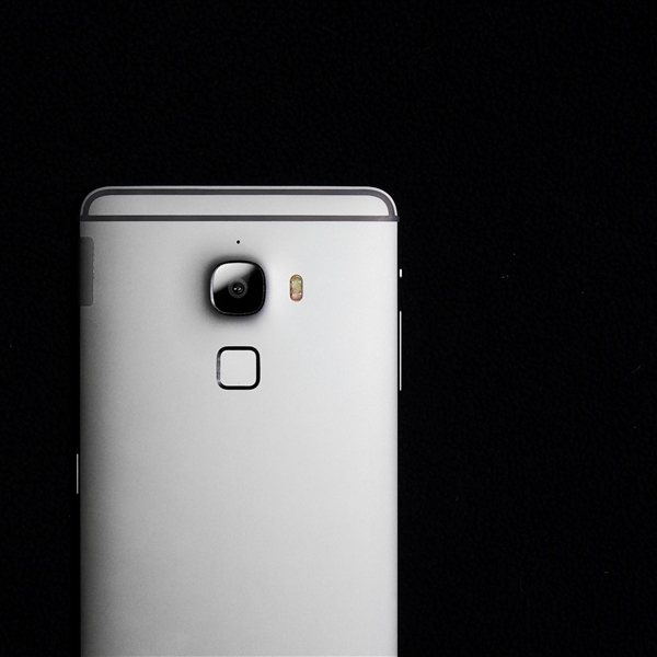 这才是旗舰该有的样儿：2999元乐Max美图赏