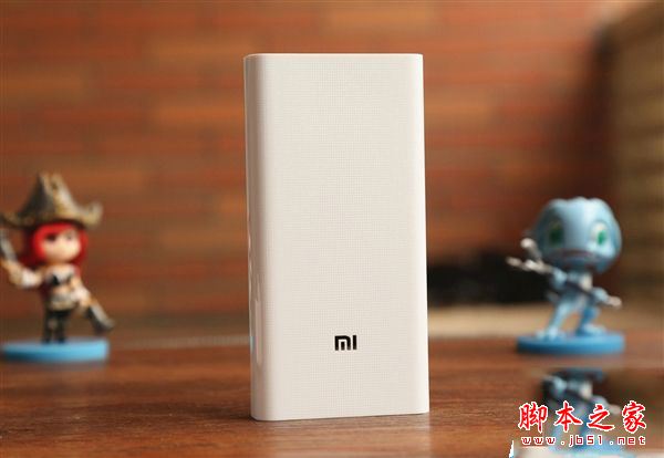 小米移动电源2和高配版有什么区别?小米移动电源2和高配版详细区别对比评测